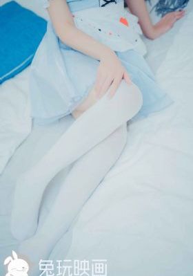 年轻女教师4hd中字免费观看