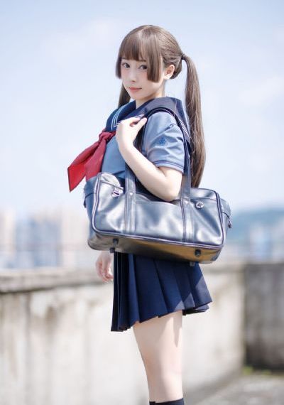 铁匠家的小卿卿