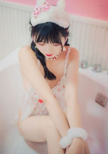 拿瓦铠甲