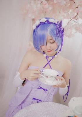 色婷婷一区二区