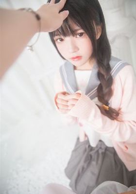 老师扒下内裤让我爽了一夜视频